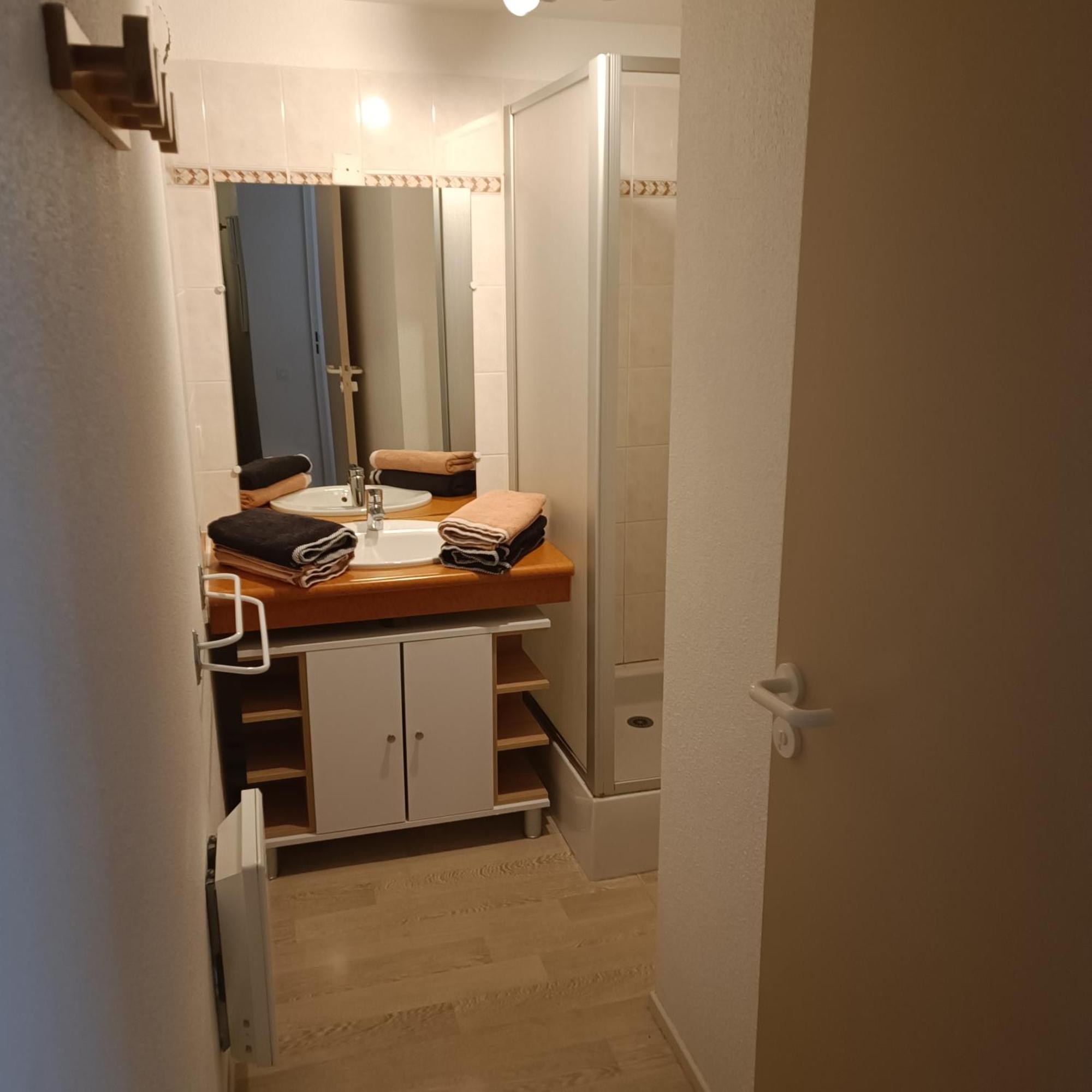 Joli T2 Avec Alcove Wifi 4 Pers Linge De Maison Inclus Cauterets Zewnętrze zdjęcie